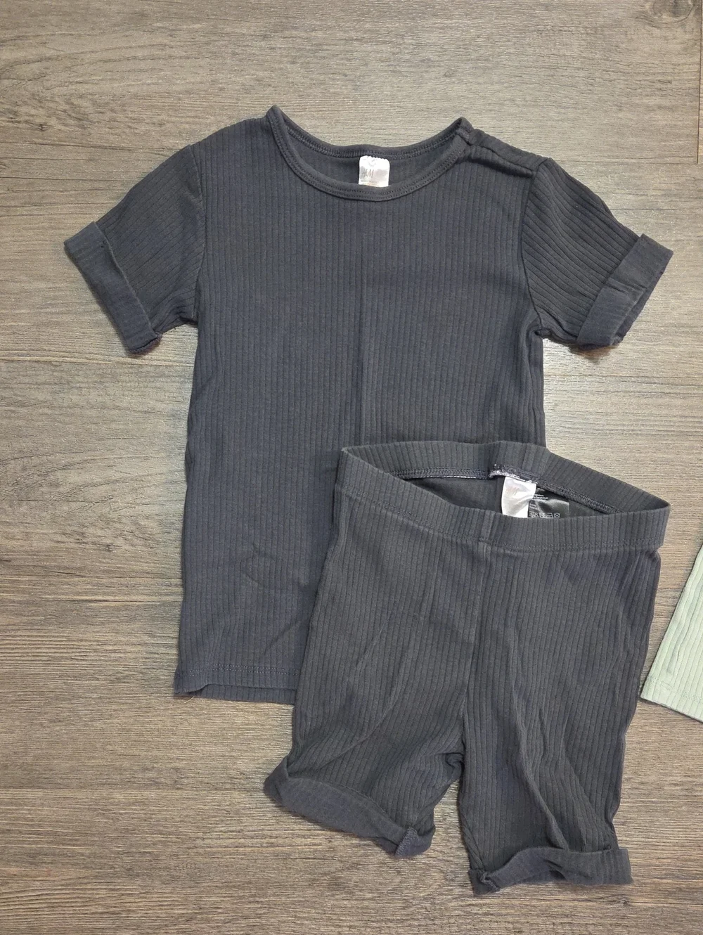 H&M • 2 Two-Piece Sets (4T) Ribbed Tee & Shorts